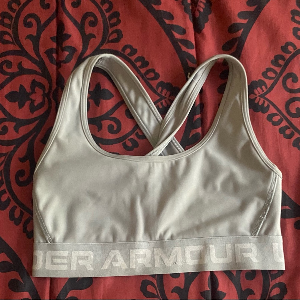 Under Armour Gray Sports Bra Moisture-Wicking Racerback
